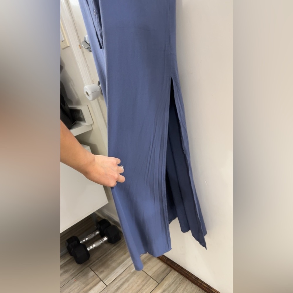 Lulus Cold Shoulder Button Down 2 Pockets Size Sm… - image 2